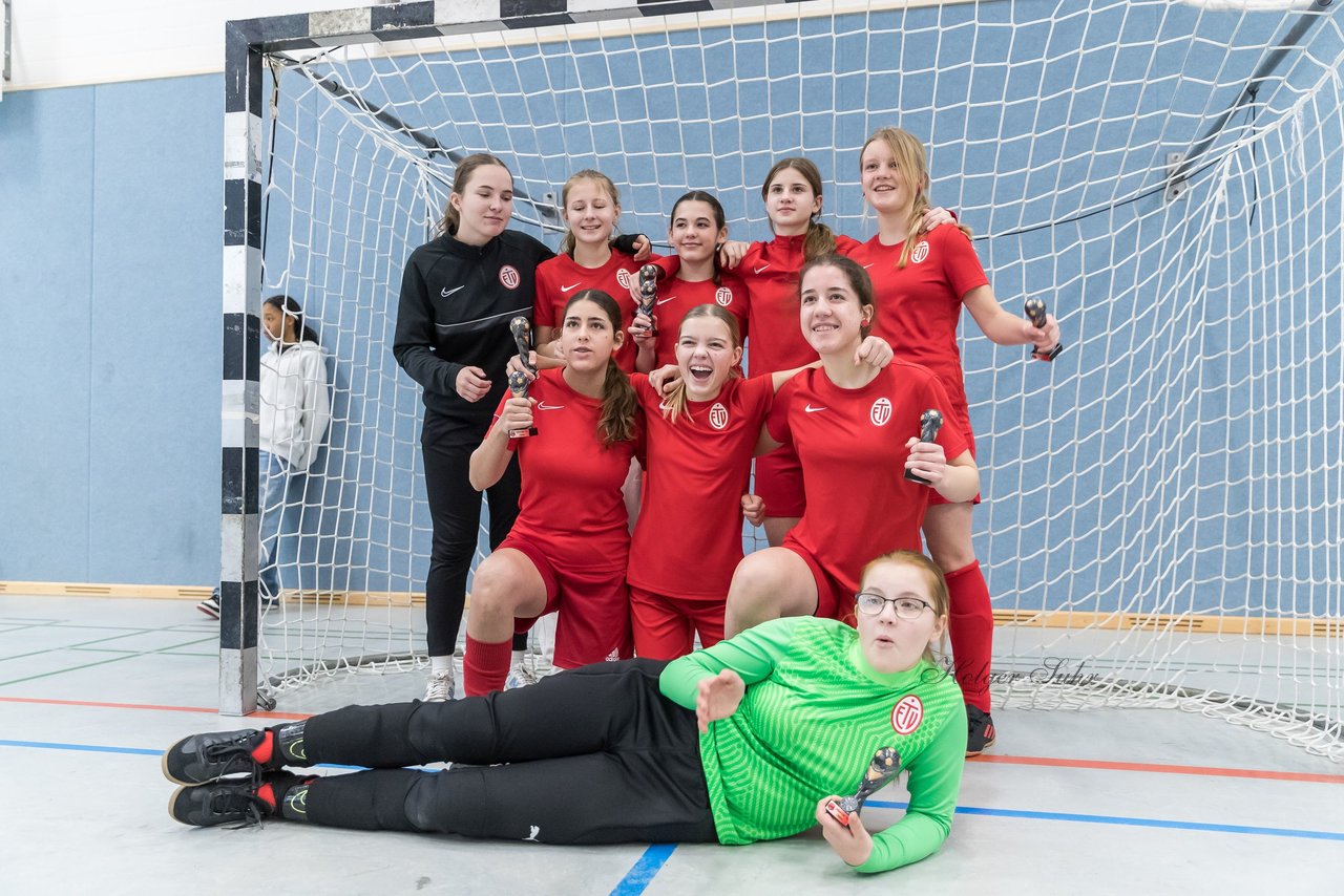 Bild 77 - C-Juniorinnen 2 Loewinnen Cup